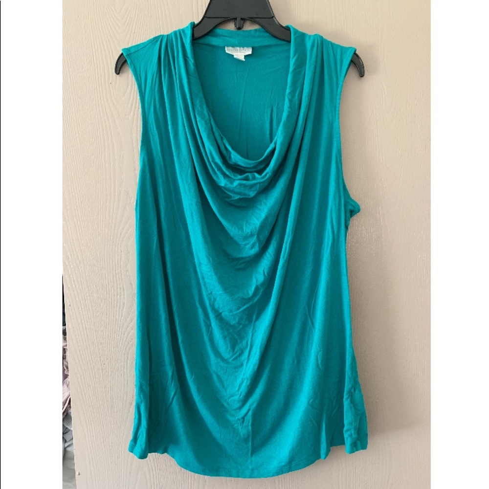 Cowl neck sleeveless top